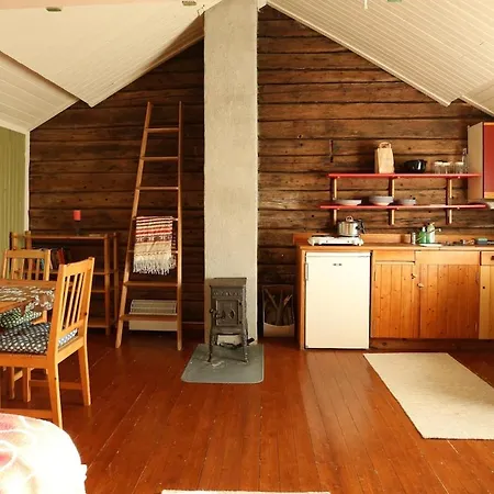 Apartament From 1850 In Ballstad Ballstad