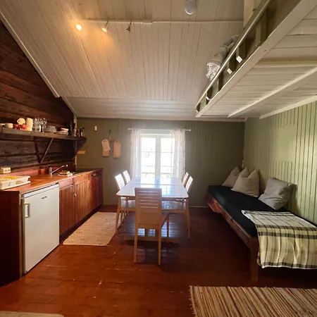 Apartament From 1850 In Ballstad Ballstad
